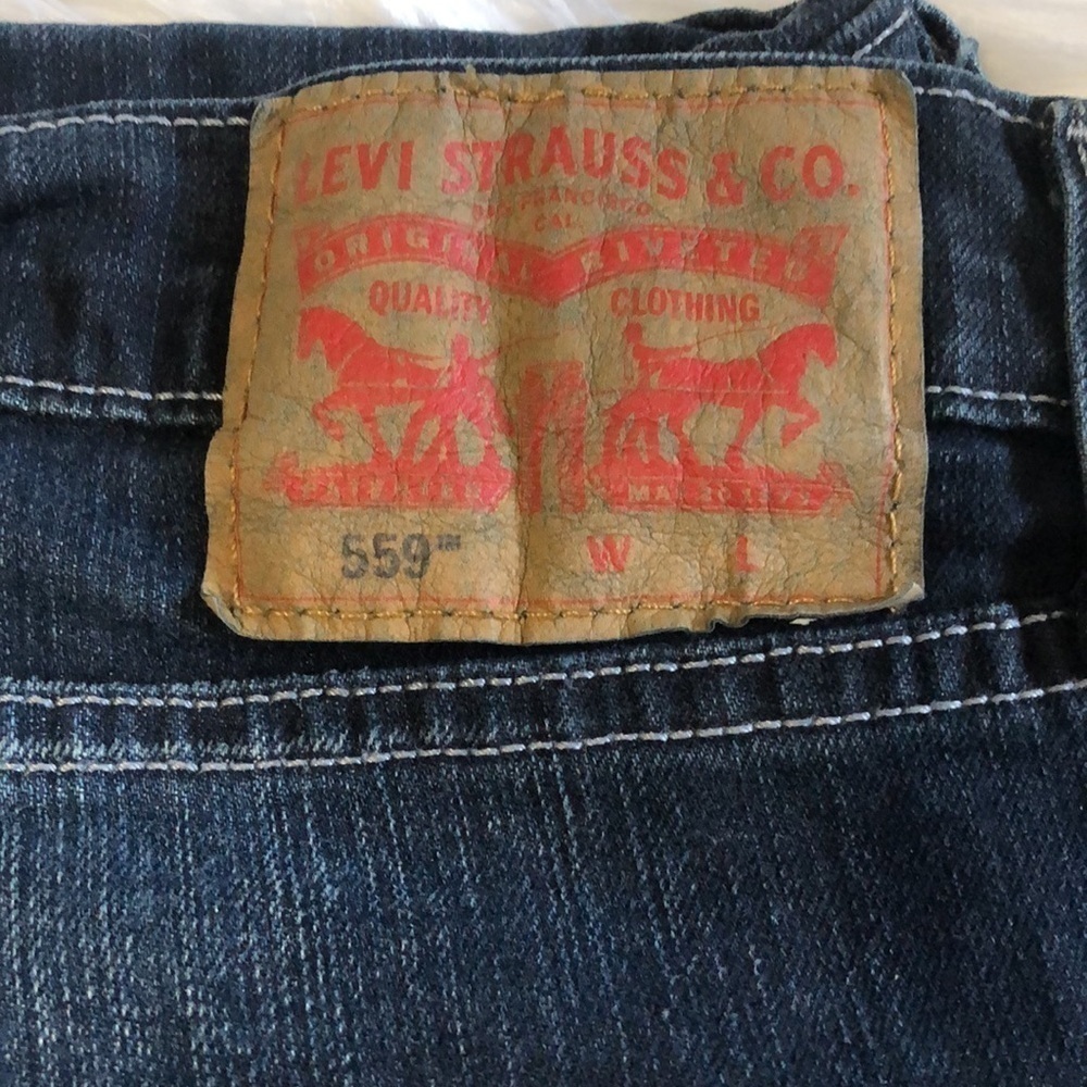 Levi’s 559 jeans size 46/30 EUC - Picture 2 of 9